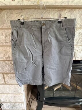 Old Navy Boys' Gray Chino Shorts Size 16 Plus